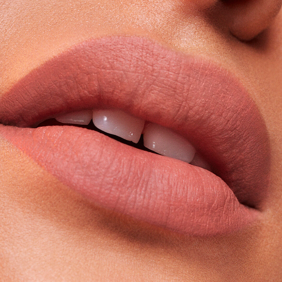 Estee Lauder Pure Color Whipped Matte Lipstick Air Kiss 921 9 ml