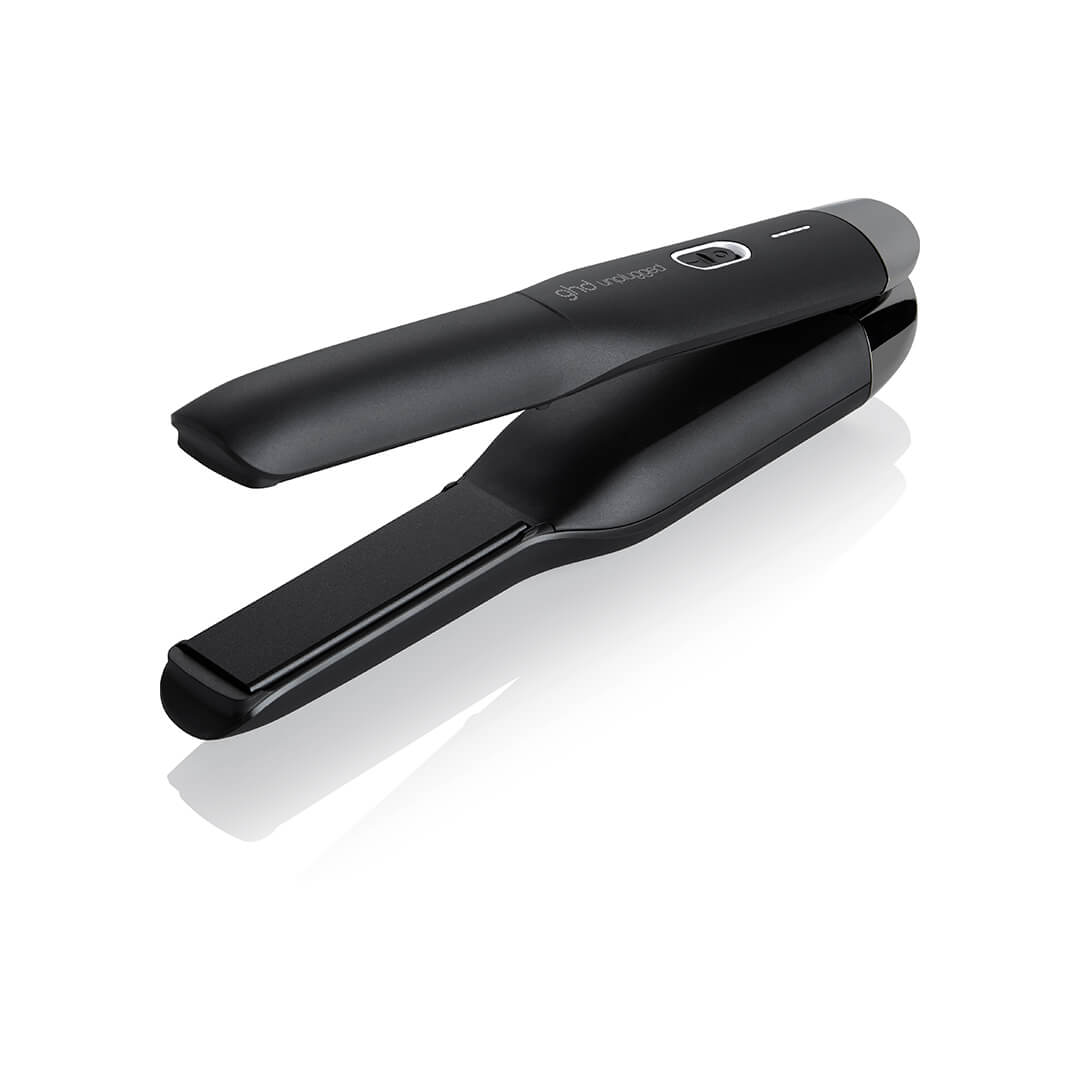 ghd Unplugged Styler Gift Set