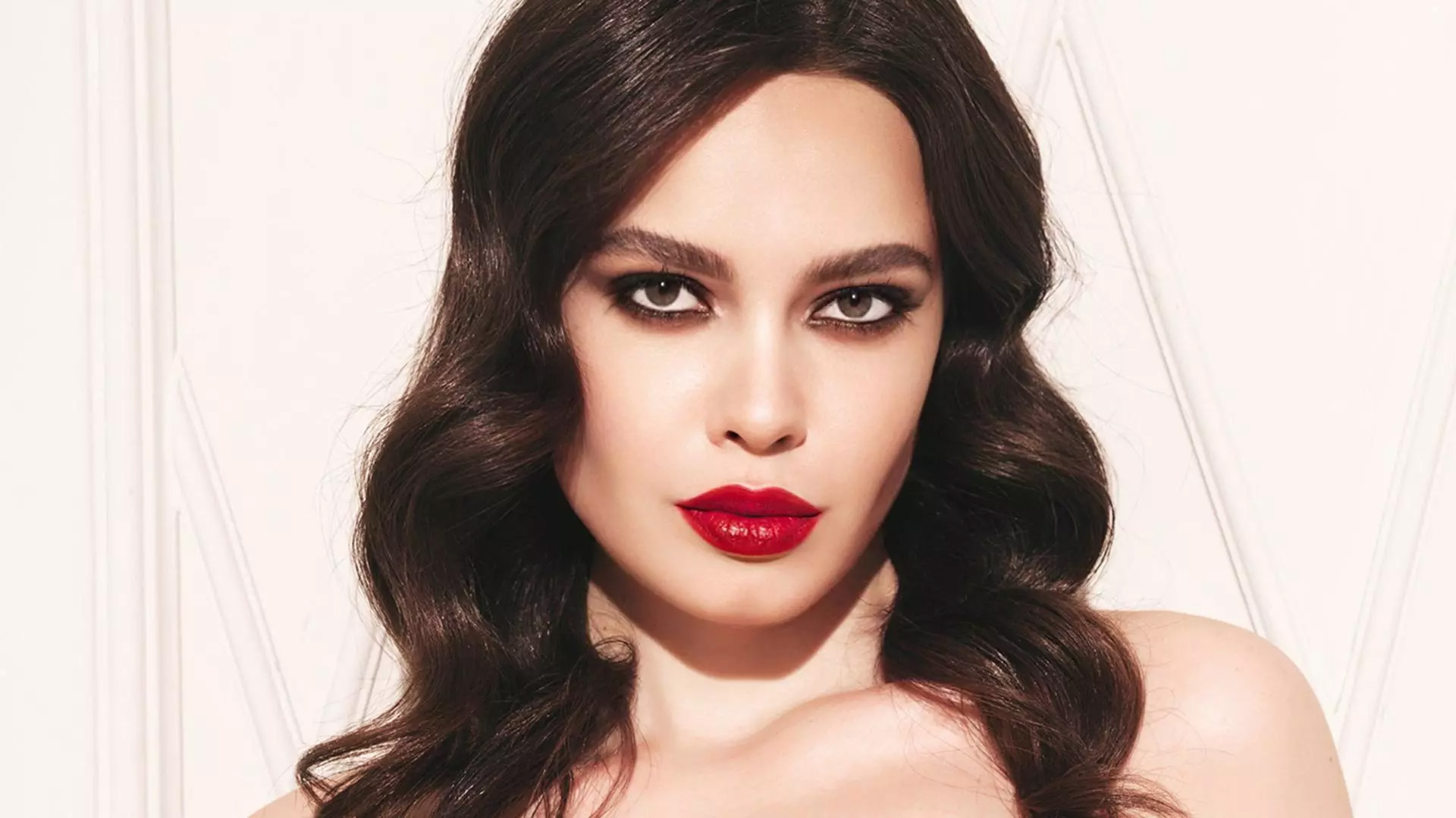 Skapa en Klassisk makeup-look