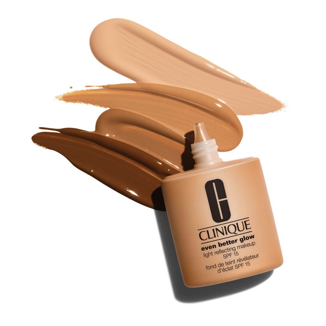 Clinique Even Better Glow Light Reflecting Makeup Golden Wn 114 Spf15 30 ml