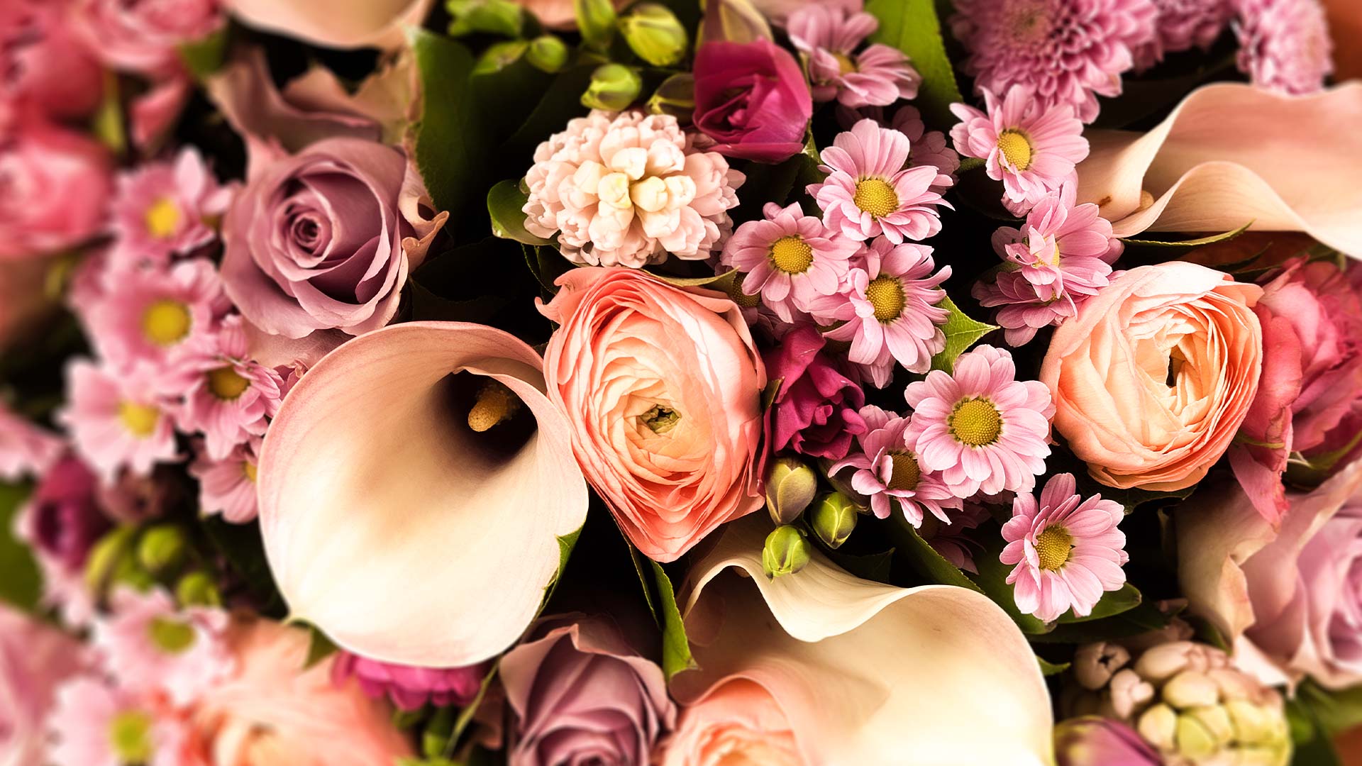 Blommiga dofter: En värld av blomstrande skönhet