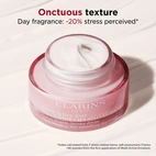Clarins Multi Acive Glow Boosting Line Smoothing Day Cream All Skin Types 50 ml