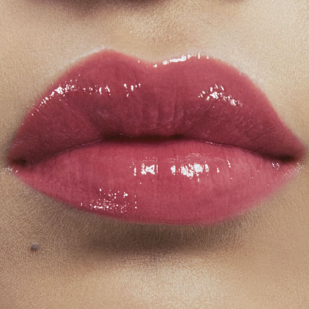 Yves Saint Laurent Loveshine Lipstick 12 Electric Love 3.2g