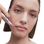 Yves Saint Laurent Loveshine Lipstick 44 Nude Lavalliere 3.2g