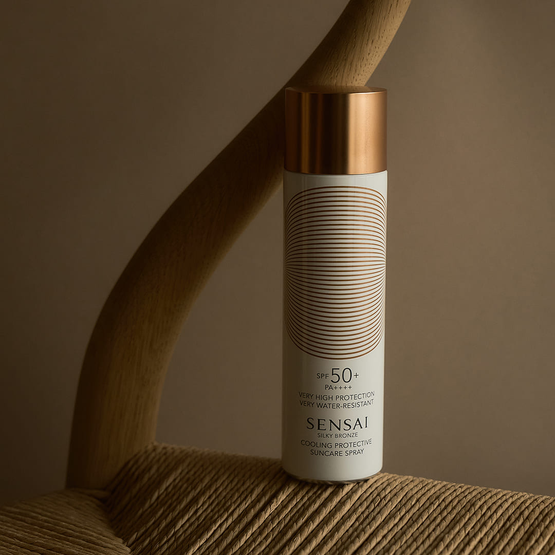 Sensai Silky Bronze Cooling Protective Suncare Spray Spf50 150 ml