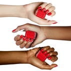 Essie Classic Nail Polish 62 Lacquered Up 13.5 ml