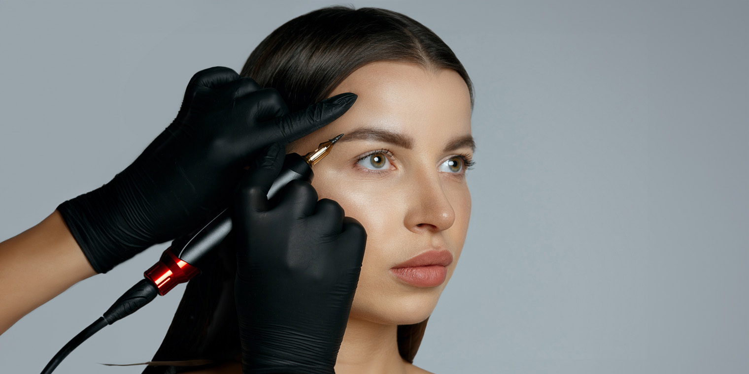 Kosmetisk tatuering: Microblading & Ombre bryn