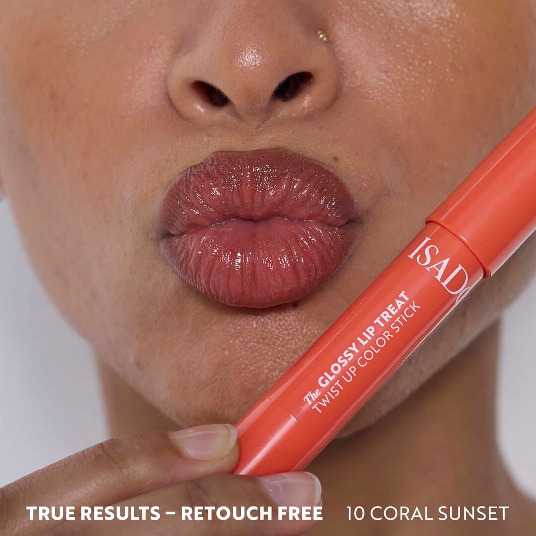 IsaDora The Glossy Lip Treat Twist Up Color Stick 00 Clear Nude 3.3g