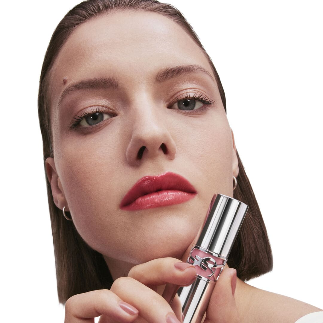 Yves Saint Laurent Loveshine Lipstick 210 Passion Red 3.2g
