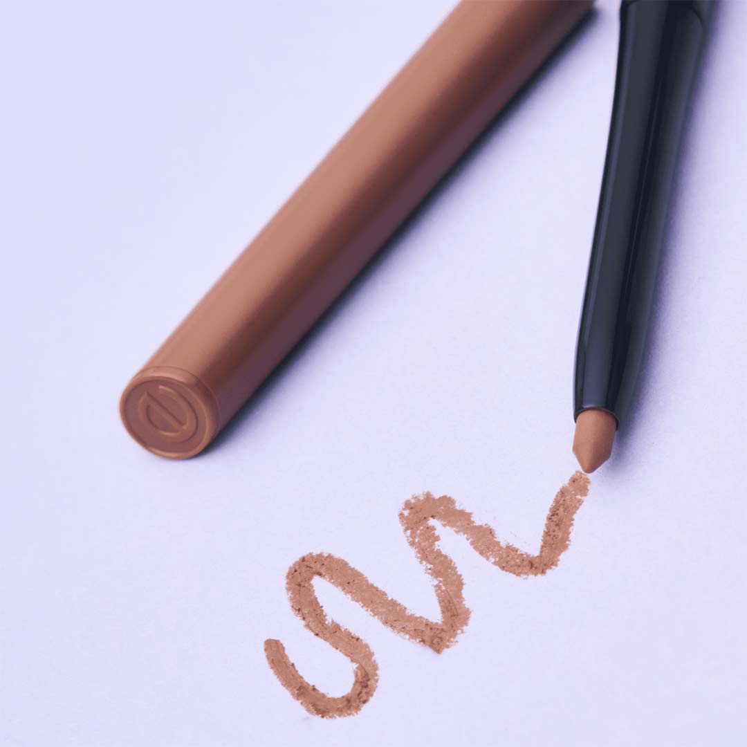 Essence 8H Matte Comfort Lipliner 01 0.3g