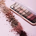 Essence The Rose Edition Eyeshadow Palette 20 10g