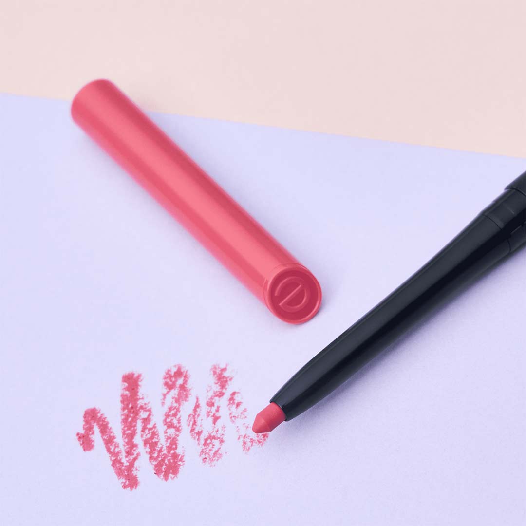 Essence 8H Matte Comfort Lipliner 05 0.3g