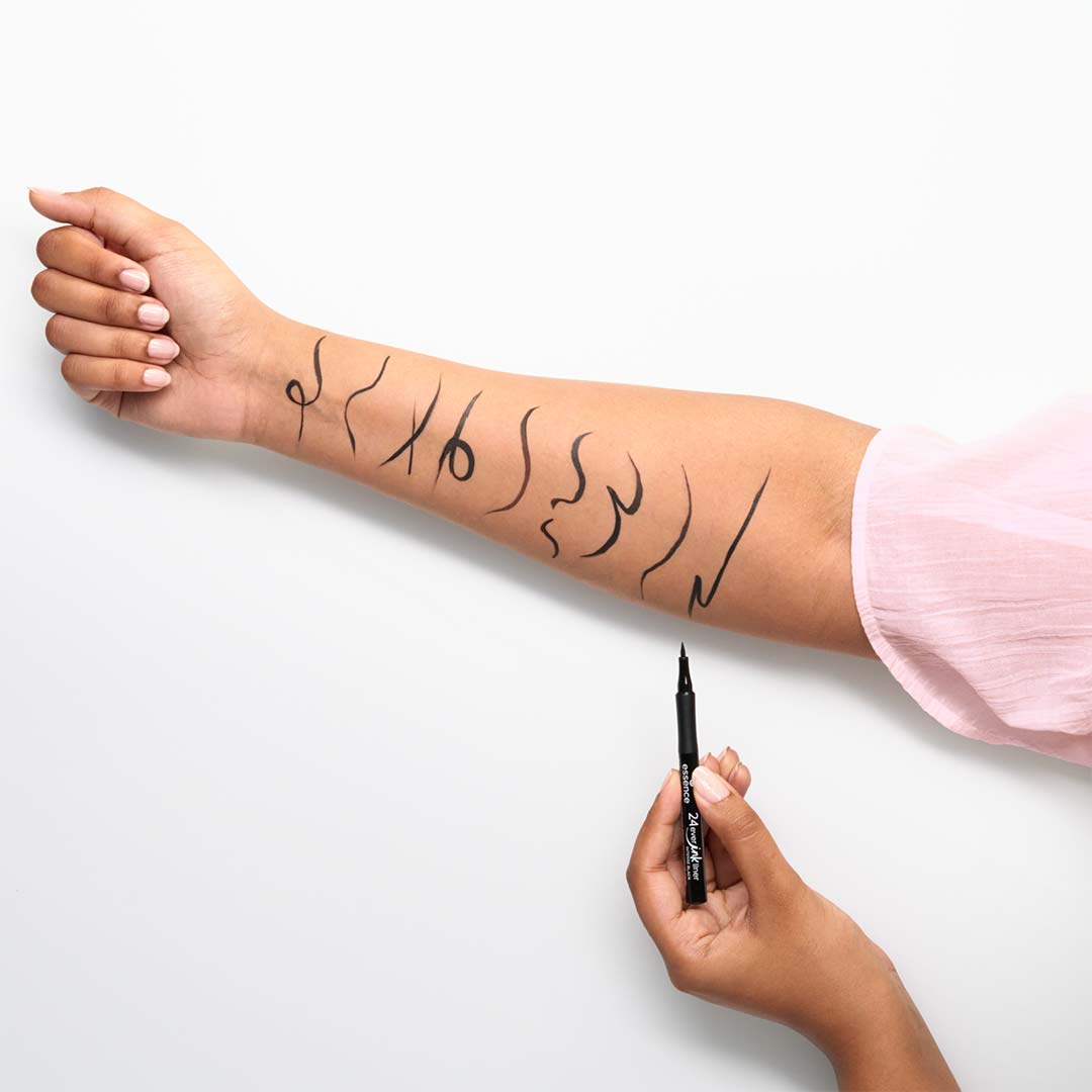 Essence 24Ever Ink Liner 01 1.2 ml
